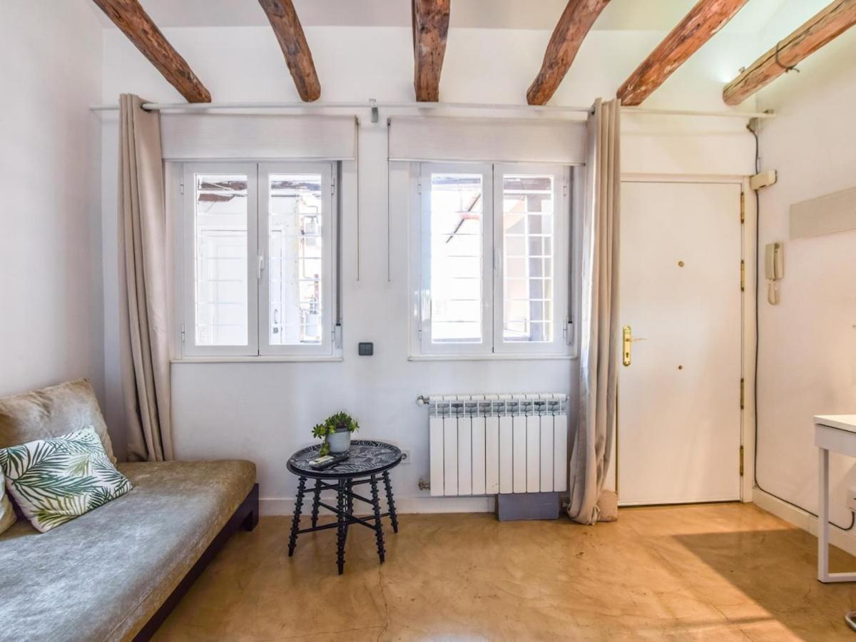Apartamento En La Plaza De Lavapies Para 4 Personas 马德里 外观 照片