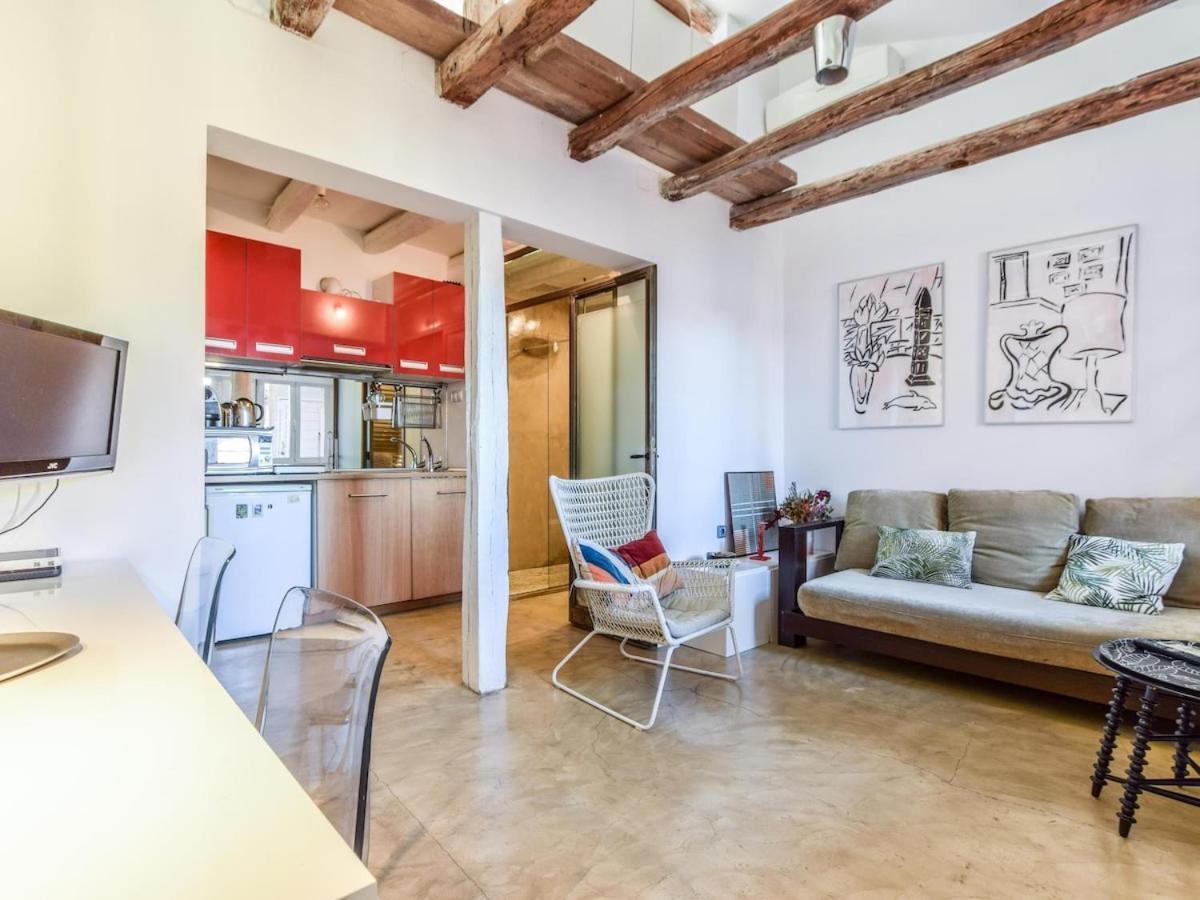 Apartamento En La Plaza De Lavapies Para 4 Personas 马德里 外观 照片