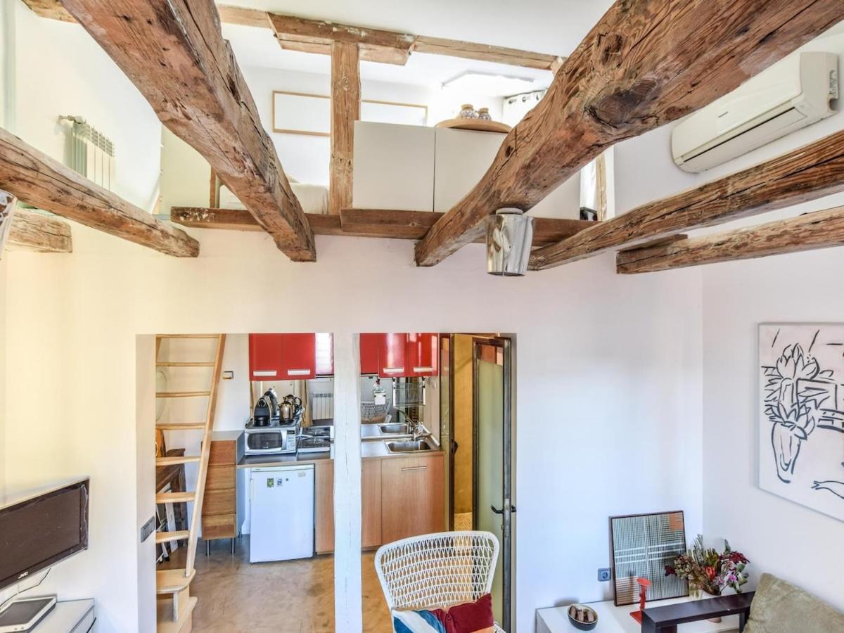 Apartamento En La Plaza De Lavapies Para 4 Personas 马德里 外观 照片