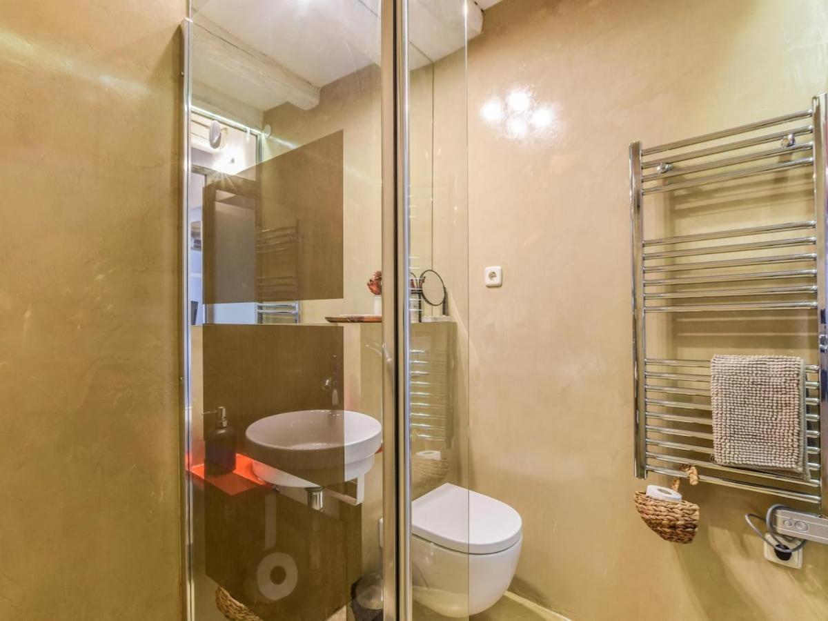 Apartamento En La Plaza De Lavapies Para 4 Personas 马德里 外观 照片