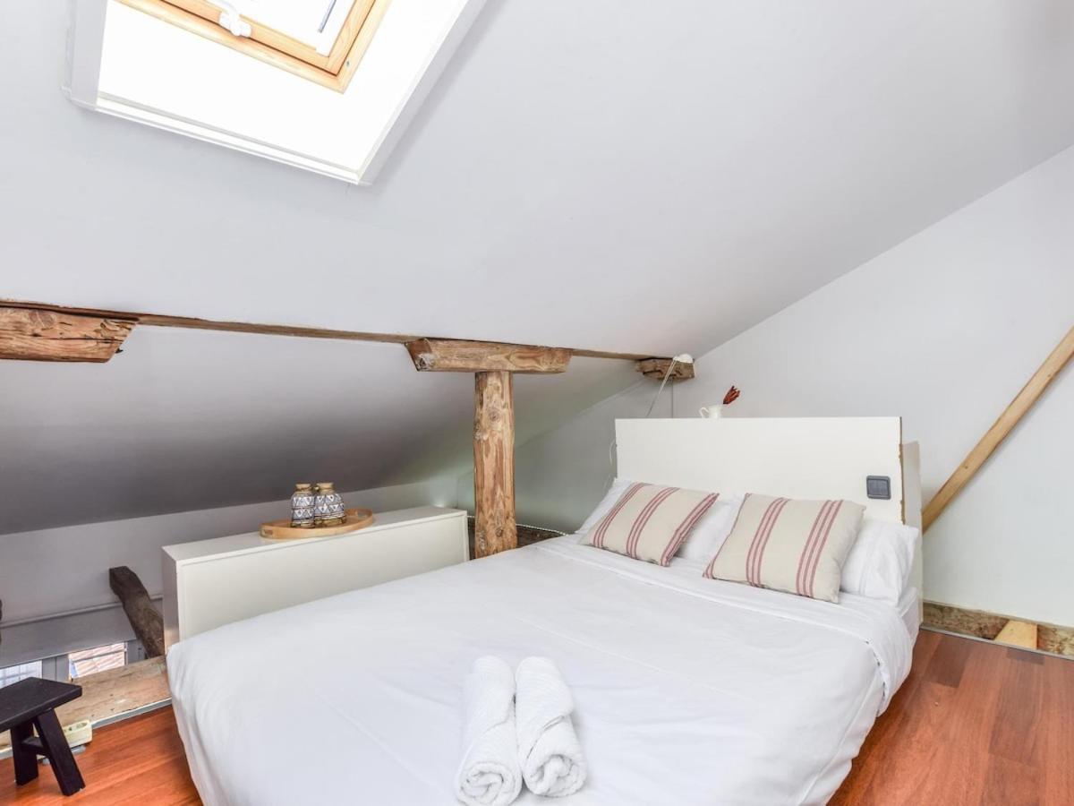 Apartamento En La Plaza De Lavapies Para 4 Personas 马德里 外观 照片