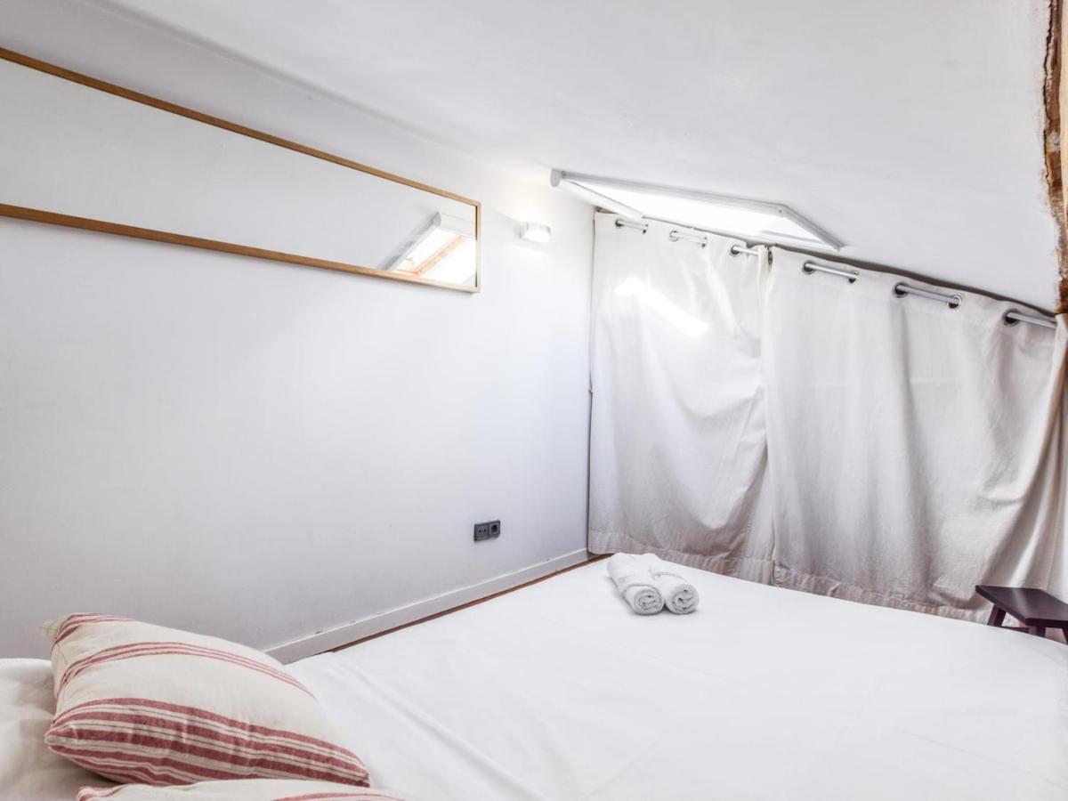 Apartamento En La Plaza De Lavapies Para 4 Personas 马德里 外观 照片